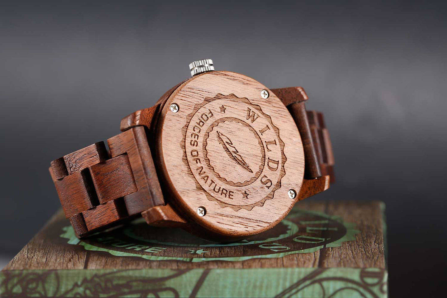 Men's Handcrafted Engraving Walnut Wood Watch - Best Gift Idea!